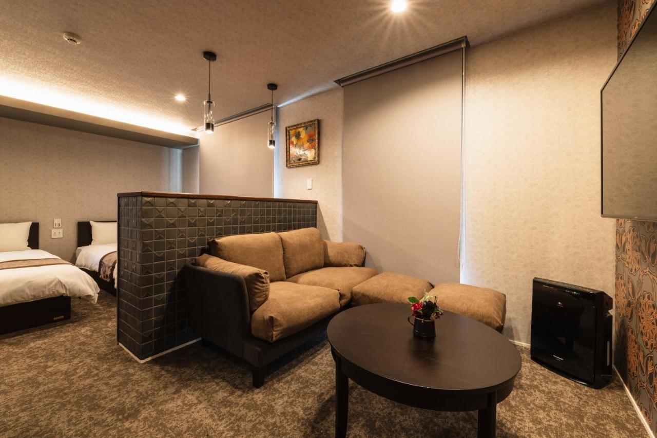 Grand Base Urakami Aparthotel Nagasaki Bagian luar foto