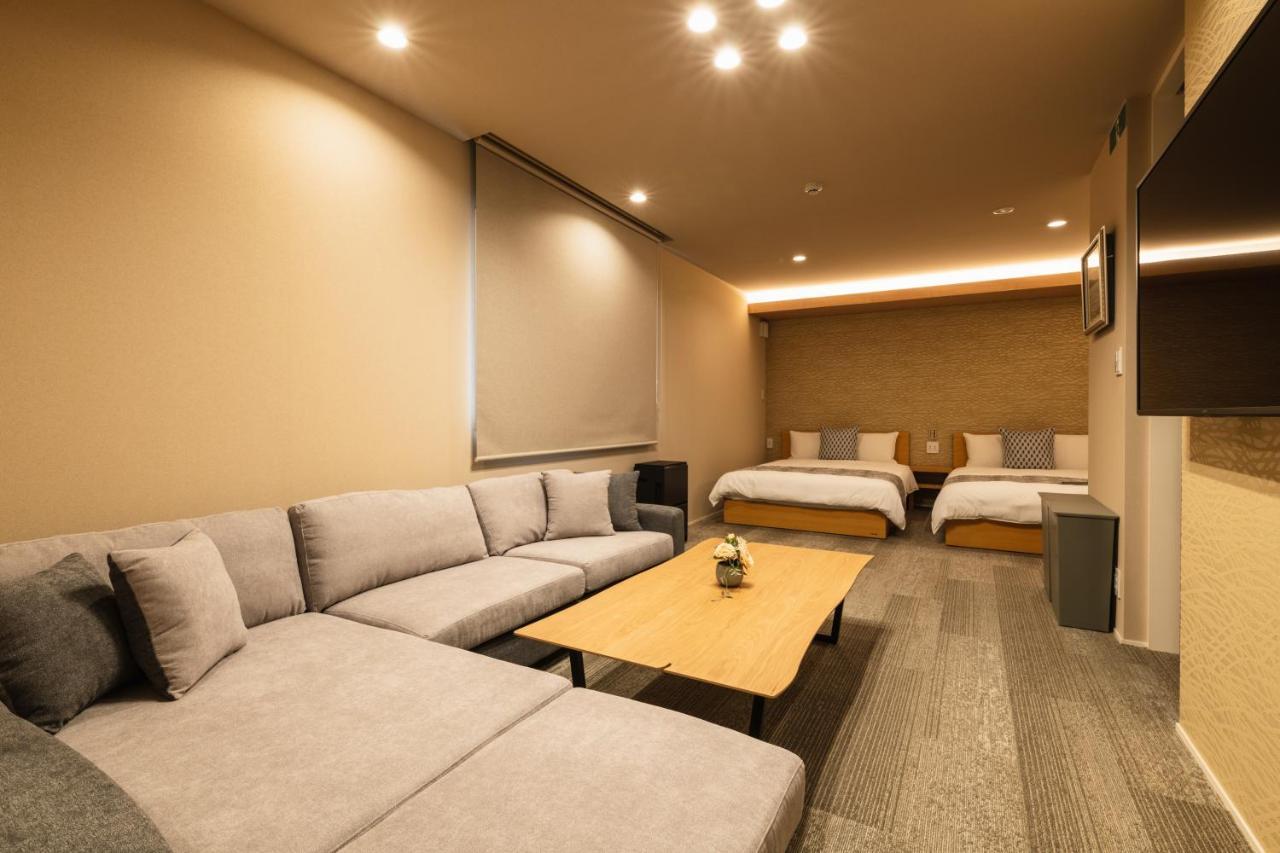 Grand Base Urakami Aparthotel Nagasaki Bagian luar foto