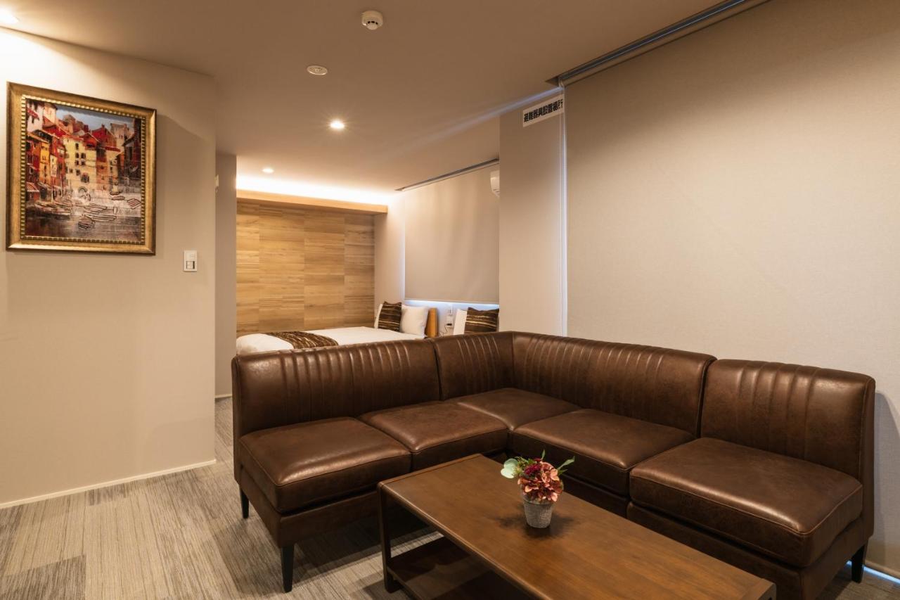 Grand Base Urakami Aparthotel Nagasaki Bagian luar foto